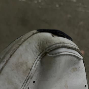 Nike Ayakkabıda Üretim Hatası İddiası