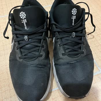 Nike Ayakkabıda Beklenmedik File Açılması Sorunu