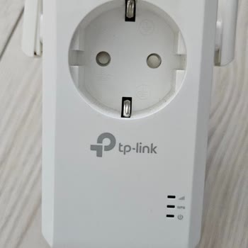 Ek