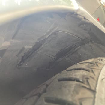 Bosch Car Service Yetkili Serviste Hayal Kırıklığı: Yan Sanayi Parçalar Ve İlgisizlik