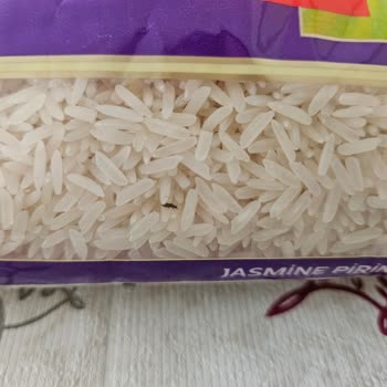 Duru Pirinç Paketinde Böcek Şoku: Gıda Güvenliği Endişesi