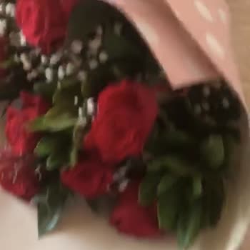 Yanıltıcı Görsellerle Hayal Kırıklığına Uğratan Çiçek Siparişi