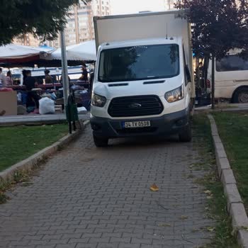 Park Alanına Zarar Veren Araçlar Hakkında Şikayet