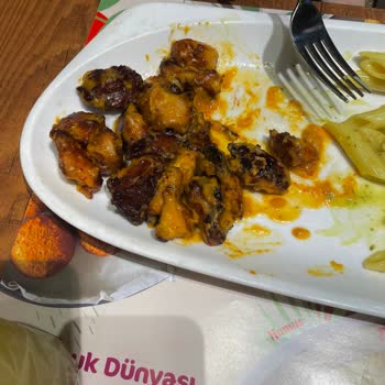 Beylikdüzü'nde Yanık Tavuk ve Yetersiz Hizmet