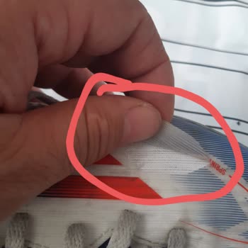 Adidas F50 Krampon Kabarcık ve Açılma Sorunu