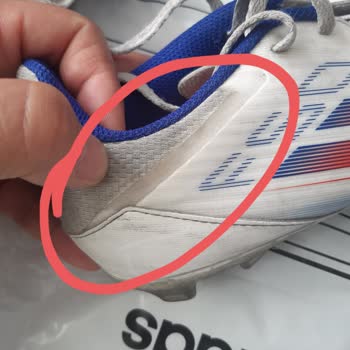 Adidas F50 Krampon Kabarcık ve Açılma Sorunu