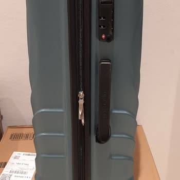 Pierre Cardin Giyim Şikayeti