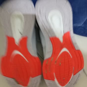 Kullanılmış Ayakkabı Şoku: Adidas'tan Beklenmeyen Hata