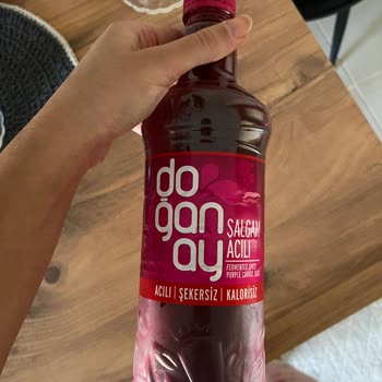 Acılı Şalgamın Kötü Kokusu ve Tadı Mide Bulandırıyor