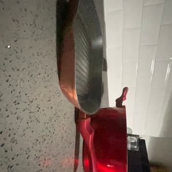 Tencere Setimin Rengi Soyuldu, Garanti Sorunu