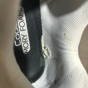 Skechers Refused to Replace My D'LITES 4.0 Shoes After Inner Lining Tore Quickly