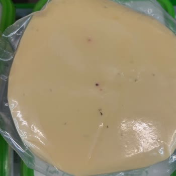 Kebir Süt Ve Süt Ürünleri Tereyağında Renkli Benekler Ve Sağlık Endişesi