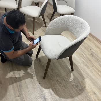 Yanlış Seviye Yemek Masası ve Kusurlu Sandalye Sorunu