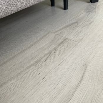 Enza Home Koltukları Parkelerimi Çiziyor!