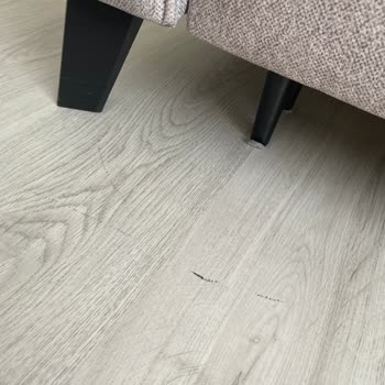 Enza Home Koltukları Parkelerimi Çiziyor!