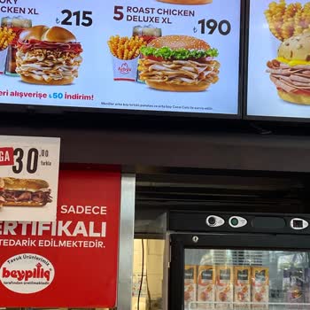 Görseldekiyle Alakasız Roast Chicken Deluxe XL Burger