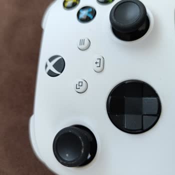 Kullanılmış Kontrolcü Şoku: Xbox Servisinde Felaket Deneyim