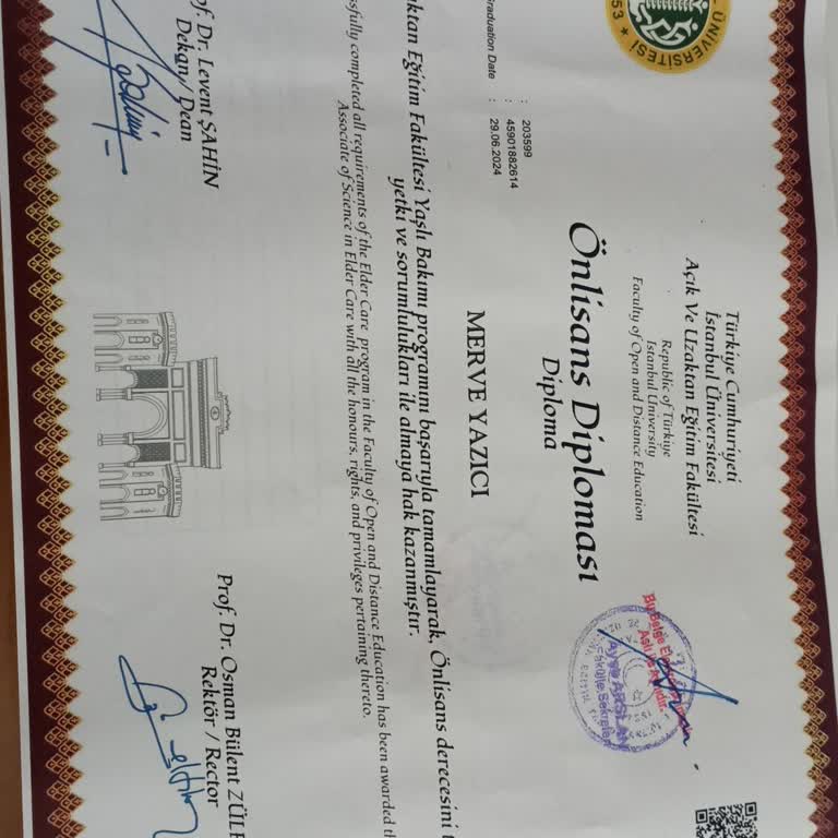 Üniversiteden Baskılı Diploma Alamama Sorunu