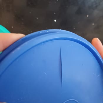 Tupperware Ürünlerinde Kırılan Kapaklar İçin Değişim Talebi