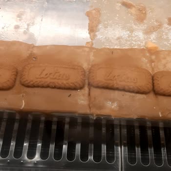 İkram Unlu Mamuller İzmir Hijyen Sorunları