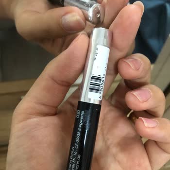 Anormal İncelikte Eyeliner Fırçası Sorunu