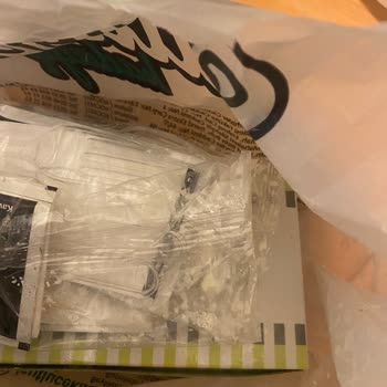 Soğuk baklava siparişim paramparça ve sütü akmış şekilde geldi