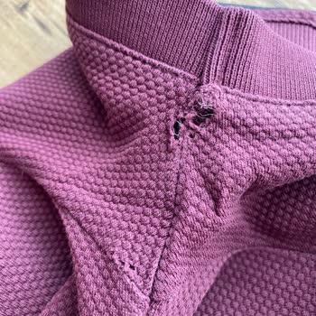 Nautica T-Shirts Underarm Deformation Despite Careful Washing – Not User Error