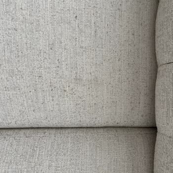 Kısa Sürede Tiftiklenen Koltuk ve Yetersiz Servis Hizmeti