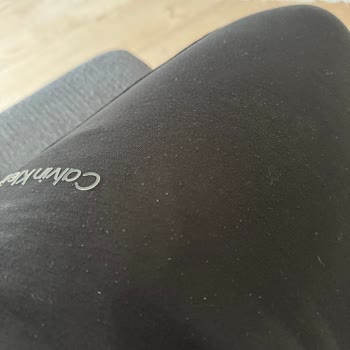 Calvin Klein Mall Of İstanbul Mağazası Orijinalliği Şüpheli Ürün Satışı!