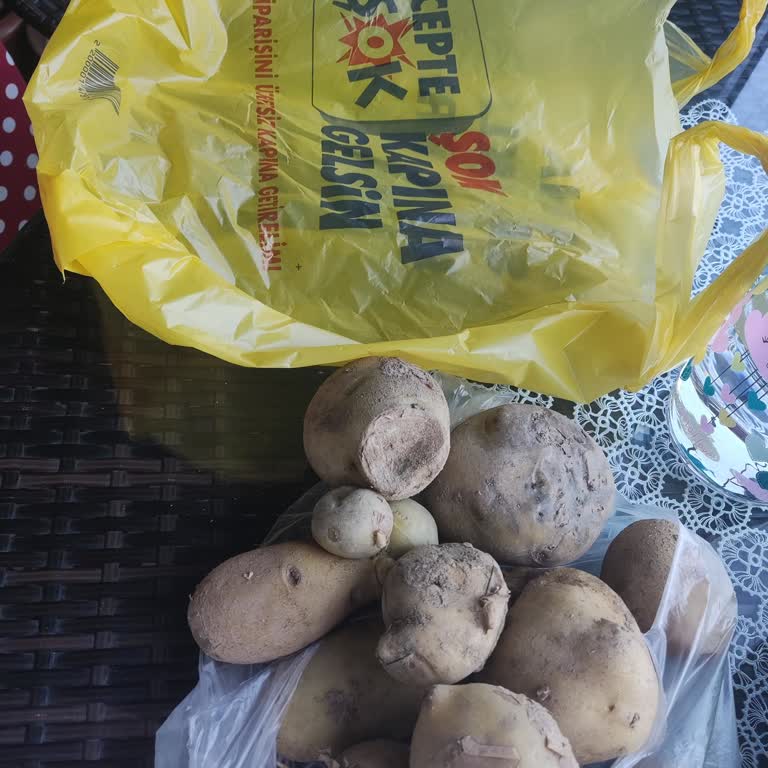 Şok Market'ten Gelen Bozuk Sebzelerle Mağduriyet