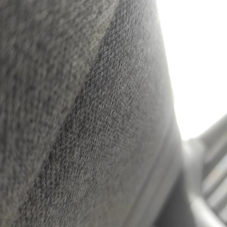 Enza Home Koltuk Takımında Tüylenme Sorunu ve Yetersiz Hizmet