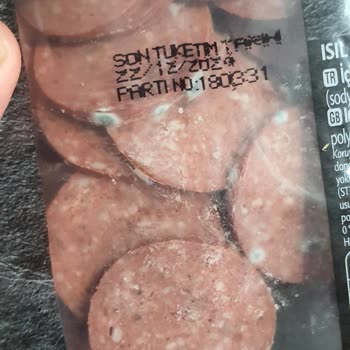 Şok Marketler Küflü Sucuk Skandalı: Tekrar Eden Sorun