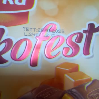 Karamelli Çikolata Şoku: Beyazlamış ve Taş Gibi