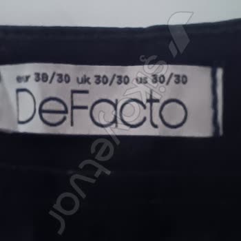 Kalitesiz Kumaş: DeFacto Pantolonun Hızla Aşınması