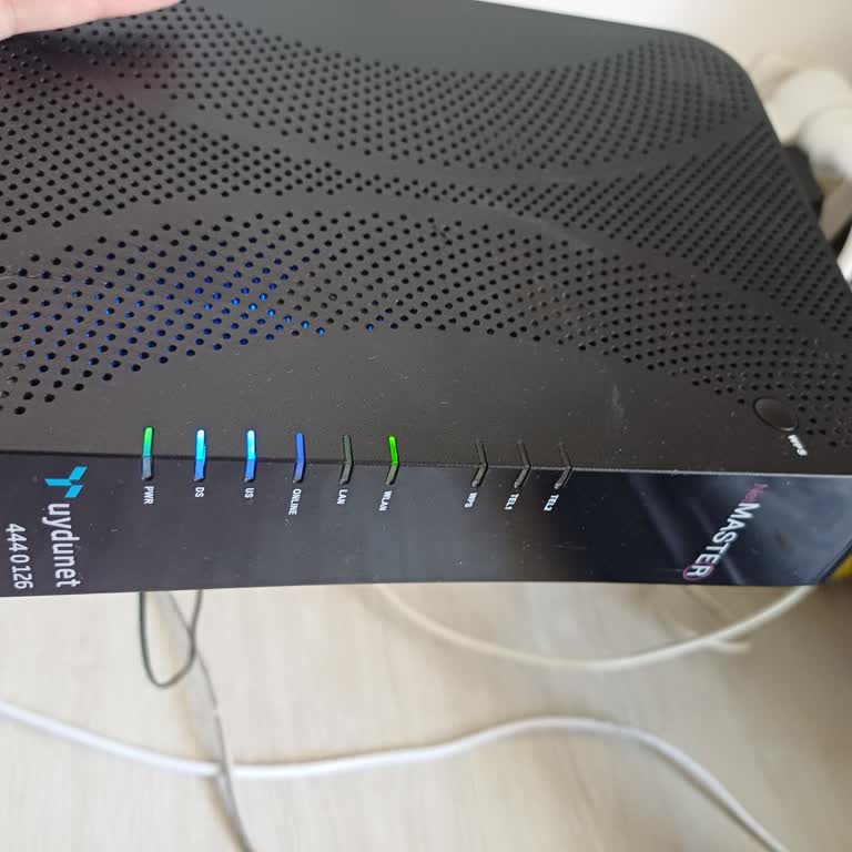 10 gündür internetsiz kaldık, arıza kaydına rağmen çözüm yok