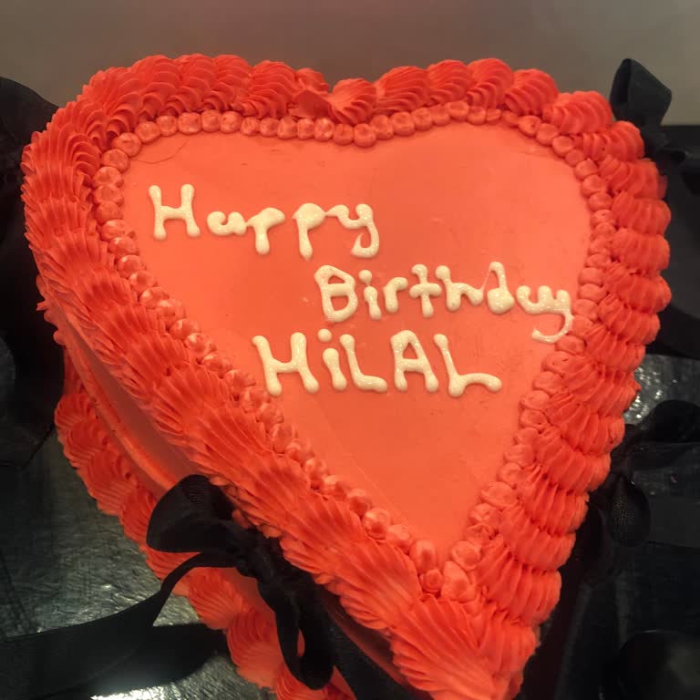 İnna Pasta&Bistro Yanlış Renk Pasta Ve Kötü Müşteri Hizmeti