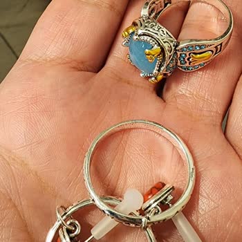 Sahte Gümüş Ürünlerle Aldatılan Müşteri