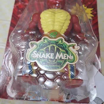 Yanlış ve Hasarlı Figürler: Koleksiyon Skandalı