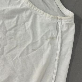 Samsung Çamaşır Makinesi Yağ Lekesi ve Yırtılma Sorunu