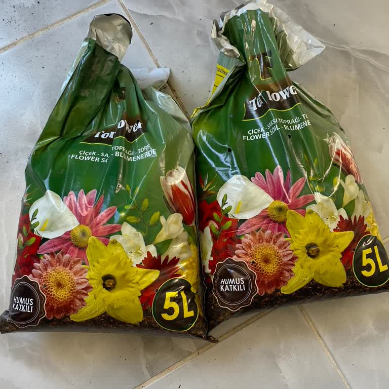 Migros'ta Yanıltıcı Toprak Satışı