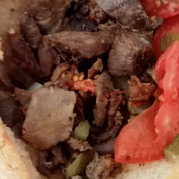 Köfteci Yusuf'ta Turşu Israrı ve Yanlış Sipariş Sorunu