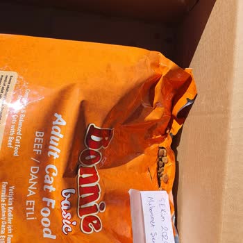 Amazon'dan Aldığım Kedi Maması Sorunu ve Yanıltıcı Bilgi