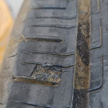 Yeni Araçta Lastik Sorunu ve İlgisiz Servis