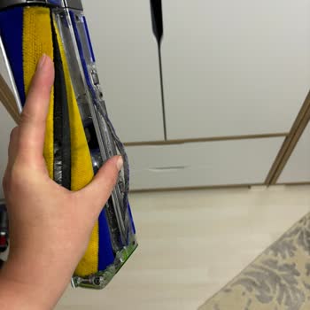 Dyson V15'in ışıklı başlığı neden bu kadar çabuk bozuldu