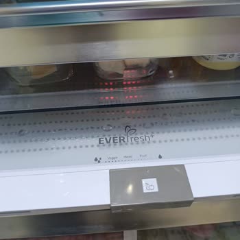 Beko Buzdolabında Sürekli Su Damlacıkları Sorunu ve Yetersiz Servis Hizmeti