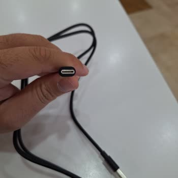 Şarj Cihazı Sorunu ve Servis Süreci Endişesi