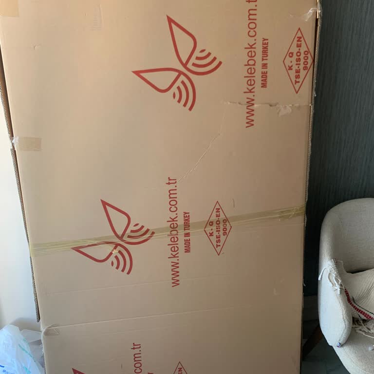 Kırık Yemek Takımı Ayağı: Aylarca Süren Bekleyiş