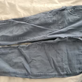 Pantolonların Kalitesizliği ve Müşteri Hizmetleri Eksikliği