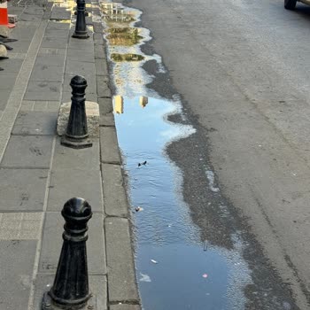 Büyükçekmece'de Rögar Taşması Krizi