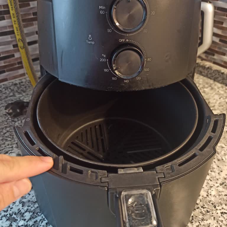 Kumtel Airfry'de Kapak Arızası ve Haksız Servis Ücreti